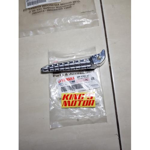 Foto Produk foot step belakang XMAX KIRI asli yamaha dari King'S Motor