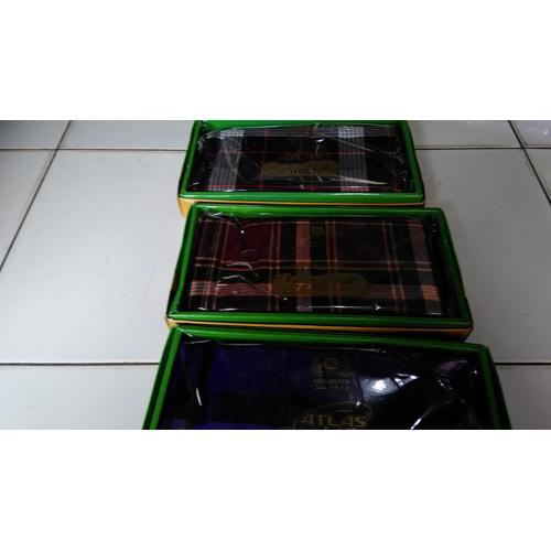 Foto Produk kain sarung wadimor dari Algifari Shop