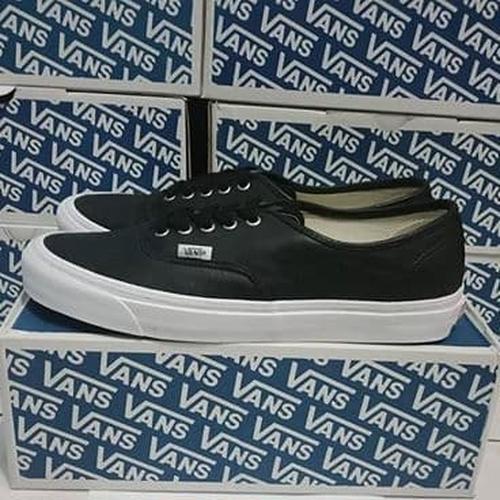 black leather vans authentic