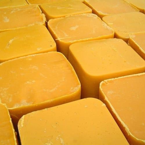 Foto Produk BeesWax KW / Bees Wax / Lilin Lebah Teknis (1Kg) dari Gudang Kimia Jogja