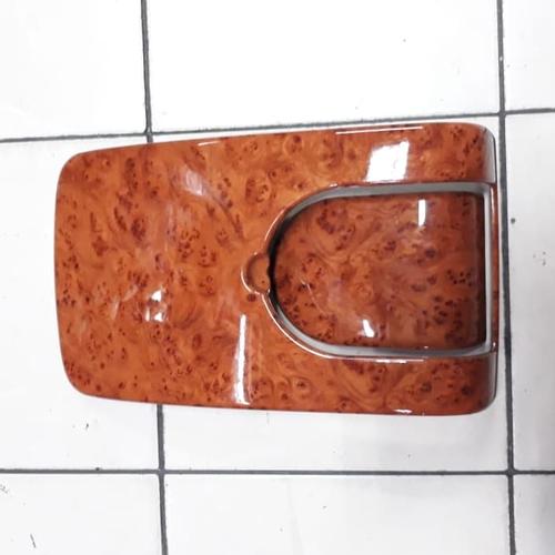 Foto Produk Panel Wood Console Box Toyota Kijang Kapsul dari Pelita Motor Atrium