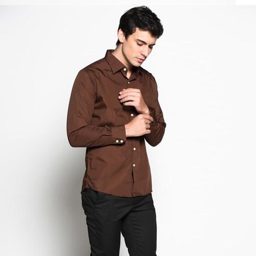 Foto Produk VM Kemeja Basic Slim Panjang Coklat - Long slim Shirt - Cokelat, L dari VM VanMarvell