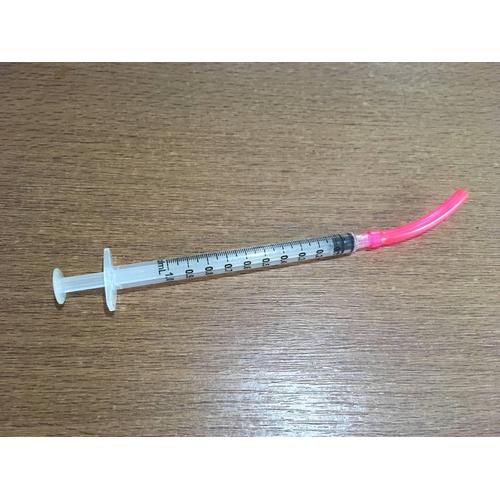 Foto Produk Suntikan Spuit Spet 1 ml Makan Minum Obat Kucing Anjing Burung dari Memang Pet Shop