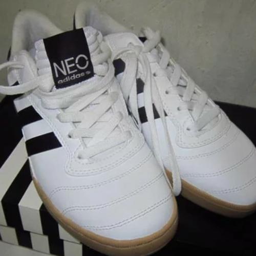 adidas trainers white leather