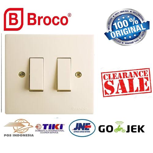 Foto Produk STOP KONTAK BROCO DOUBLE SWITCH SNI CREAM dari Natz