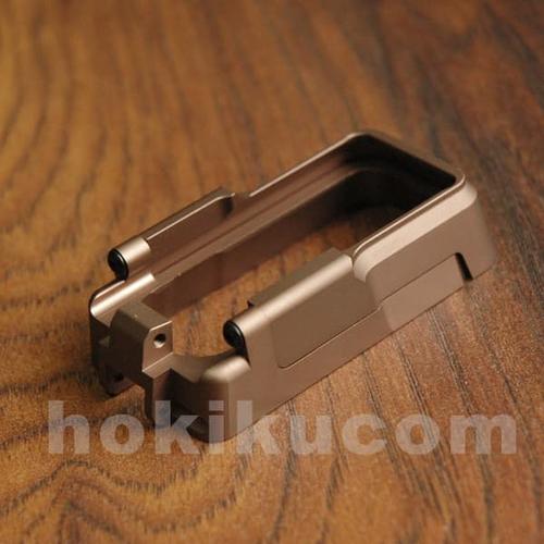 Gambar Alumunium CNC Mag Well Magwell for M4 / M16 AEG - BROWN dari Hokikucom Kota Tangerang Tokopedia