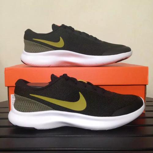nike flex run all black