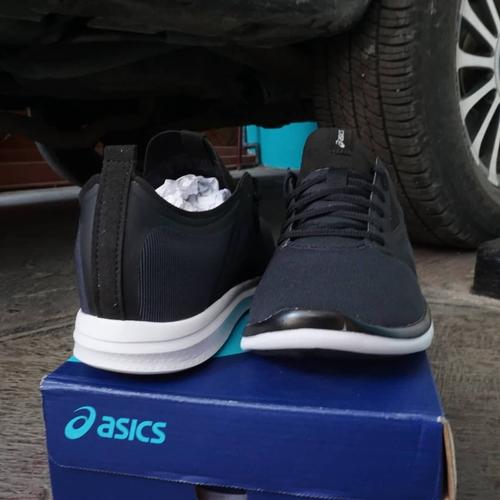 asics yui