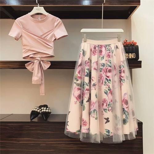 Foto Produk Tops Vintage Floral Skirt Sets dari delicia boutique