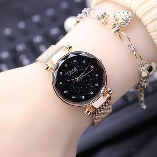 Foto Produk Jam tangan wanita tali pasir magnet - gold dari Bandung Kosmetik