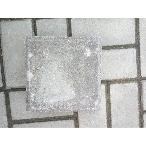 Gambar PAVING BLOCK / CONBLOCK KOTAK UBIN 20 X 20 WARNA ABU-ABU 6cm dari UD PUSAKA undefined Tokopedia