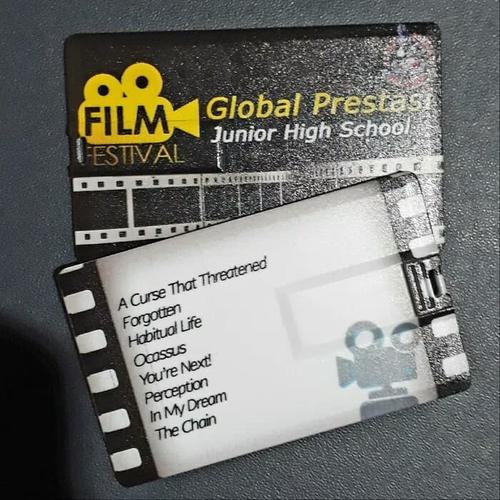 Foto Produk FLASHDISK KARTU /usb cards 4gb 8gb 16gb dari cahayasouvenir