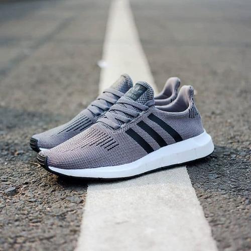 Jual Sepatu Adidas Swift Run PK Grey 