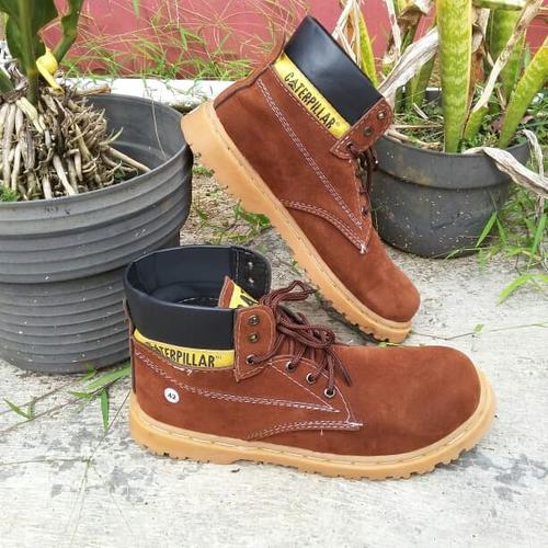 brown suede work boots