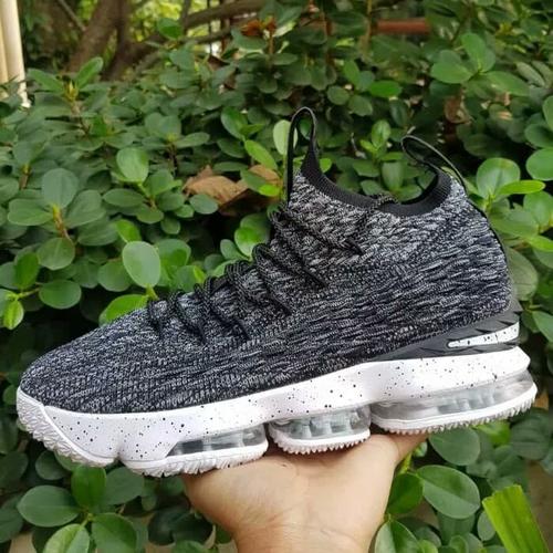 oreo lebron 15