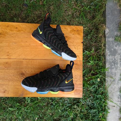nike lebron 16 kid