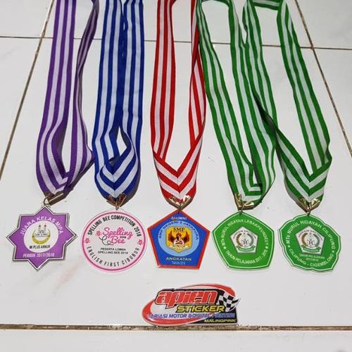 Jual MEDALI WISUDA AKRILIK PRINT UV 7 Cm - 3 mm - Kab. Lebak - Apien