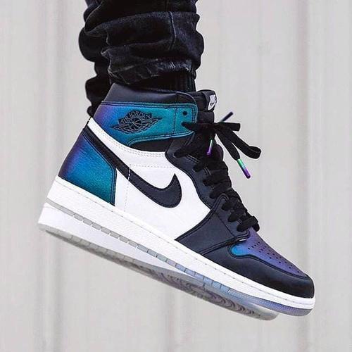 Jual SEPATU BASKET NIKE JORDAN 1 CHAMELEON - Kota Tangerang Selatan - kiki  sneakers | Tokopedia