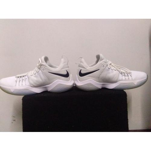 harga nike pg 1