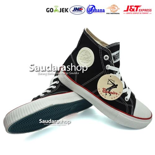 Foto Produk Sepatu Warrior Classic / Sepatu Sekolah Warrior / Sepatu Warrior Hitam dari Saudara Shop