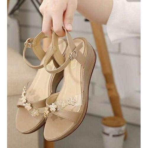Foto Produk Wedges Mika Bunga WG67 Coklat dari BELENI