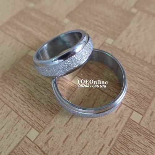 Foto Produk cincin tunangan , engagement ring, wedding ring stainless steel 316L dari tokonline jakarta