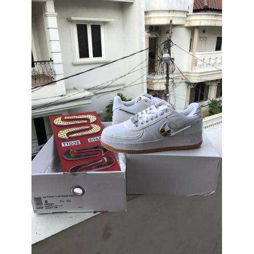 travis scott white af1