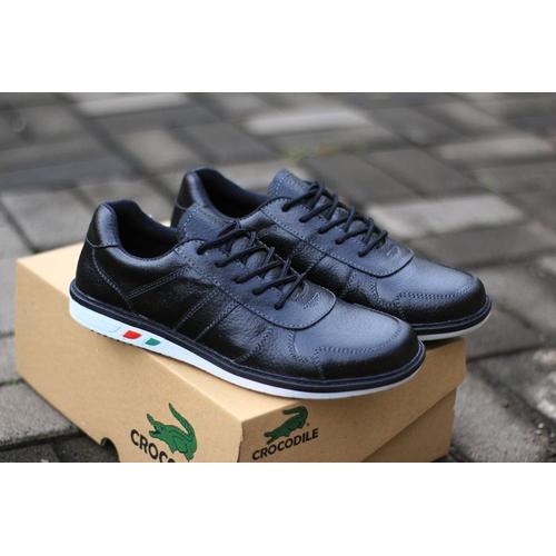 sepatu sneakers crocodile