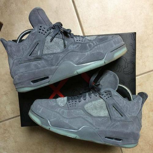 kaws retro