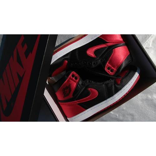 Jual Air Jordan 1 Retro \