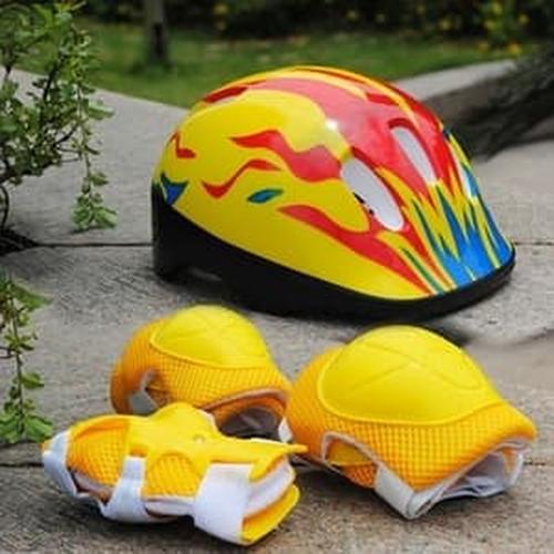 Foto Produk helm sepeda/sepatu roda anak lengkap dari unissouvenir