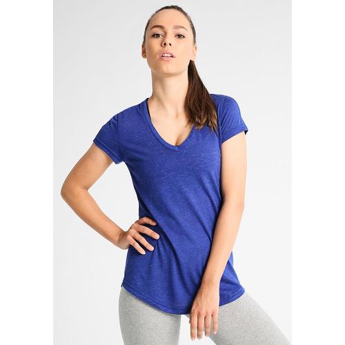 adidas winner tee