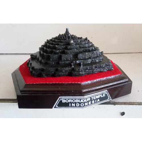 Jual MINIATUR CANDI BOROBUDUR ( ALAS KAYU ) - Kab. Magelang - manunggal