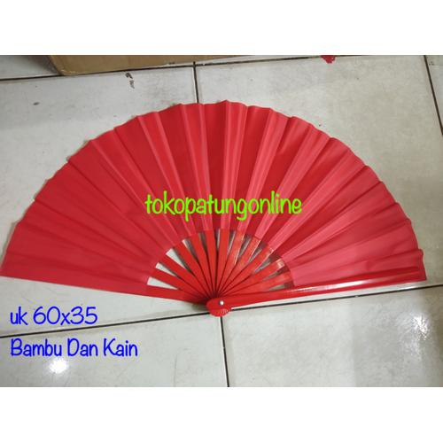 Foto Produk Kipas Tai Chi Bambu Merah Polos dari tokopatungonline