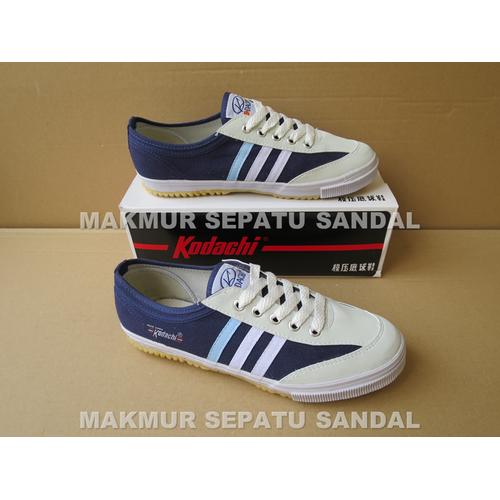 Foto Produk Sepatu Capung - Kodachi 8112 - Navy / Biru - 39 dari Makmur Sepatu Sandal