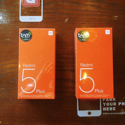Foto Produk Xiaomi redmi 5+ blue 4/64 dari CHRshopingcenter