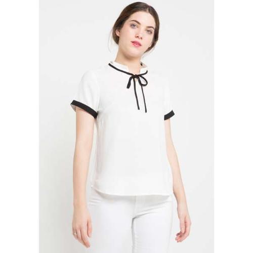 Foto Produk FAME Fashion Blouse Putih 9221454 - Putih, L dari FAME