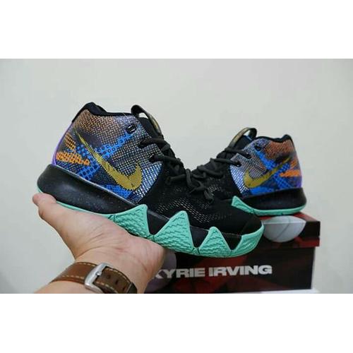 kyrie 4 mamba