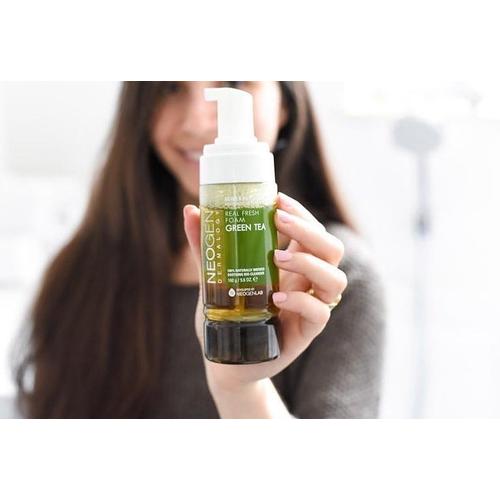 Foto Produk NEOGEN Green Tea Real Fresh Foam Cleanser Vol : 120g dari koreaneonni_