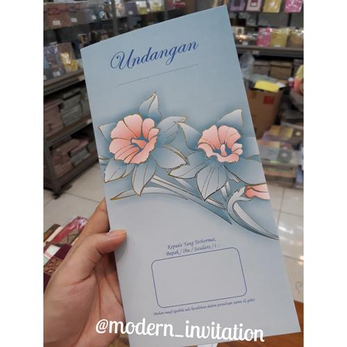 Jual Sale !! Undangan Pernikahan Tulis Tangan Lipat 3 Foil Embosh - Kota Bandung - Modern Invitation | Tokopedia