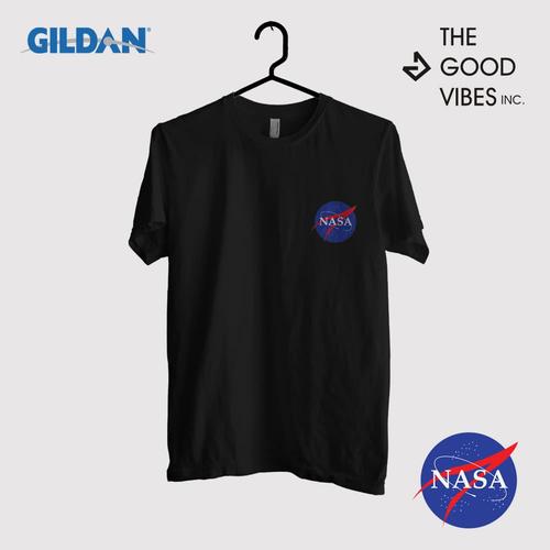 Foto Produk Kaos NASA Original Gildan - Logo Small dari Good Vibes Inc