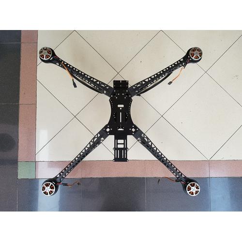 Gambar 1 unit Quadcopter including 4 buah motor baling-baling. dari UAV Jakarta Selatan Tokopedia