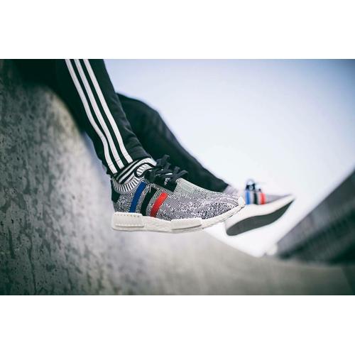 Foto Produk Sepatu Adidas NMD R1 PK TRICOLOR Grey Sneakers pria terbaru sports dari Side Sport