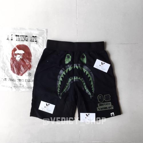 Jual CELANA BAPE BATHING APE SHARK 