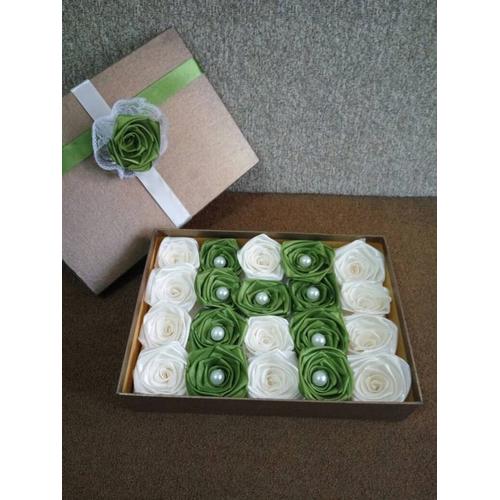 Foto Produk bunga satin/handmadeflower/ bunga wisuda/ bunga hadiah kado/bunga box dari putria-