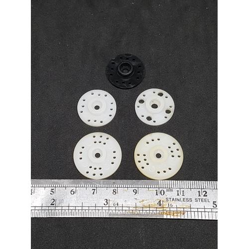 Gambar 1 set isi 5 buah servo arm bulat. dari UAV Jakarta Selatan Tokopedia