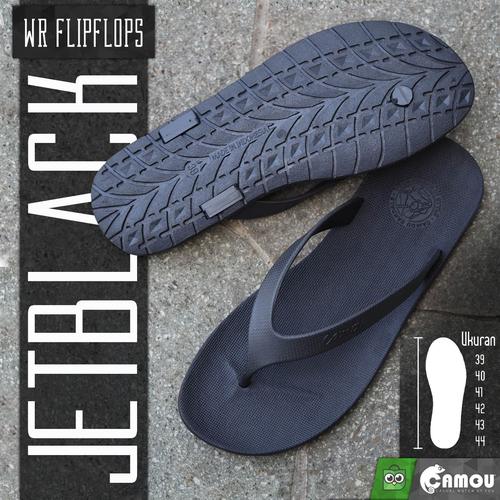 Foto Produk Sandal WR Camou Boy - Laki Limited Edition All Black - Hitam, 42 dari Camou Sandal