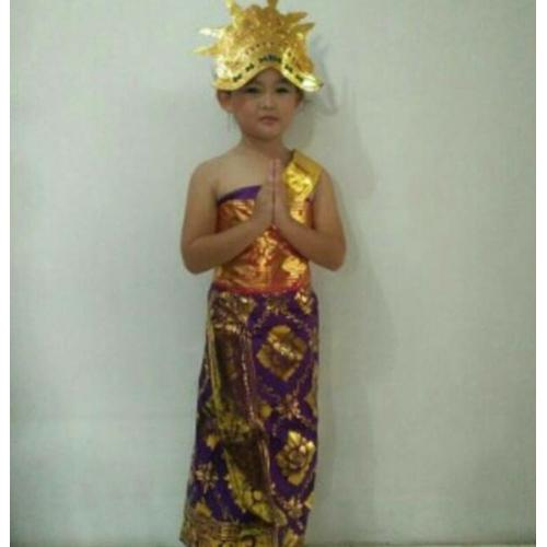 Foto Produk Pakaian adat bali anak mahkota+rambut+bunga kamboja Pr - Merah, Model bunga dari FAUZAN GHIFFARY SHOP