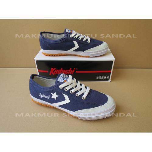Foto Produk Sepatu Capung - Kodachi 8119 Star Cefron - Navy Biru dari Makmur Sepatu Sandal