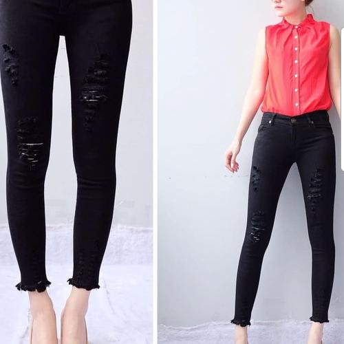 distress black jeans